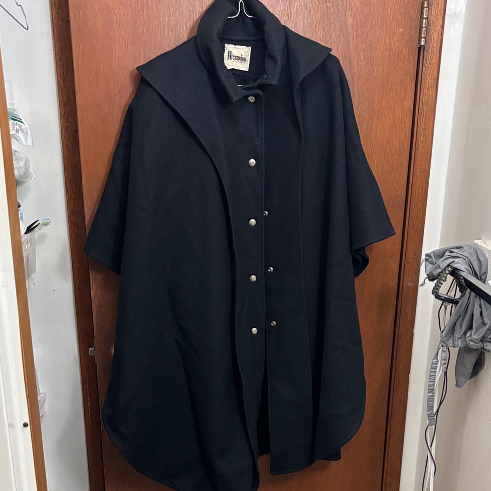Vintage wool cape black